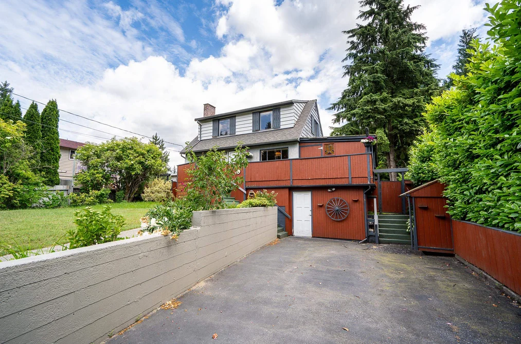 3554 HASTINGS STREET, Port Coquitlam BC V3B 4N4, Port Coquitlam BC — Residential for Sale - Photo 2
