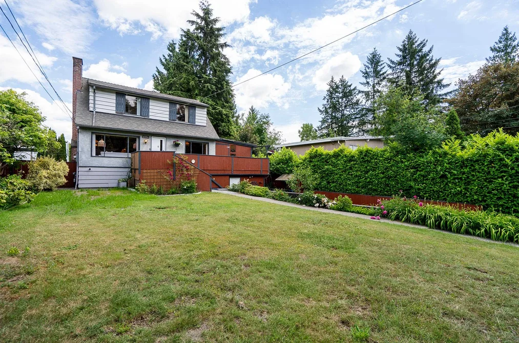 3554 HASTINGS STREET, Port Coquitlam BC V3B 4N4, Port Coquitlam BC — Residential for Sale — Photo 3 of 40