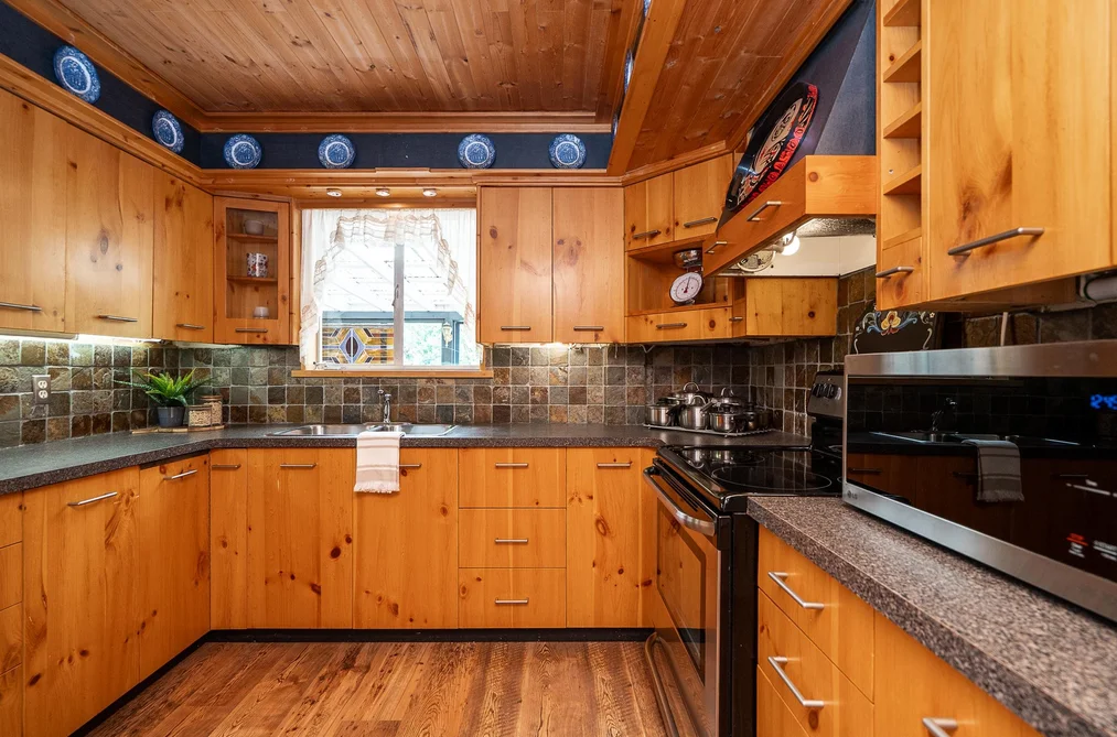 3554 HASTINGS STREET, Port Coquitlam BC V3B 4N4, Port Coquitlam BC — Residential for Sale — Photo 8 of 40