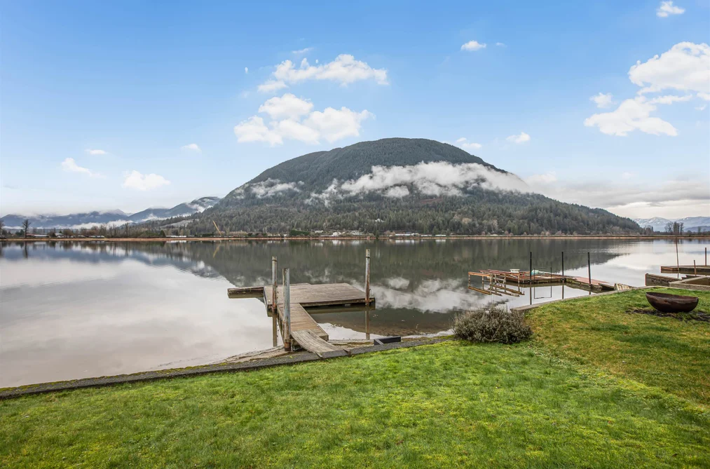 35551 SWAN ROAD, Mission BC V2V 7M2, Mission BC — Residential for Sale - Photo 2