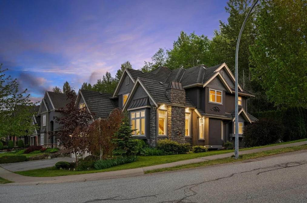 35593 JADE DRIVE, Abbotsford BC V3G 3E7, Abbotsford BC — Residential for Sale - Photo 2