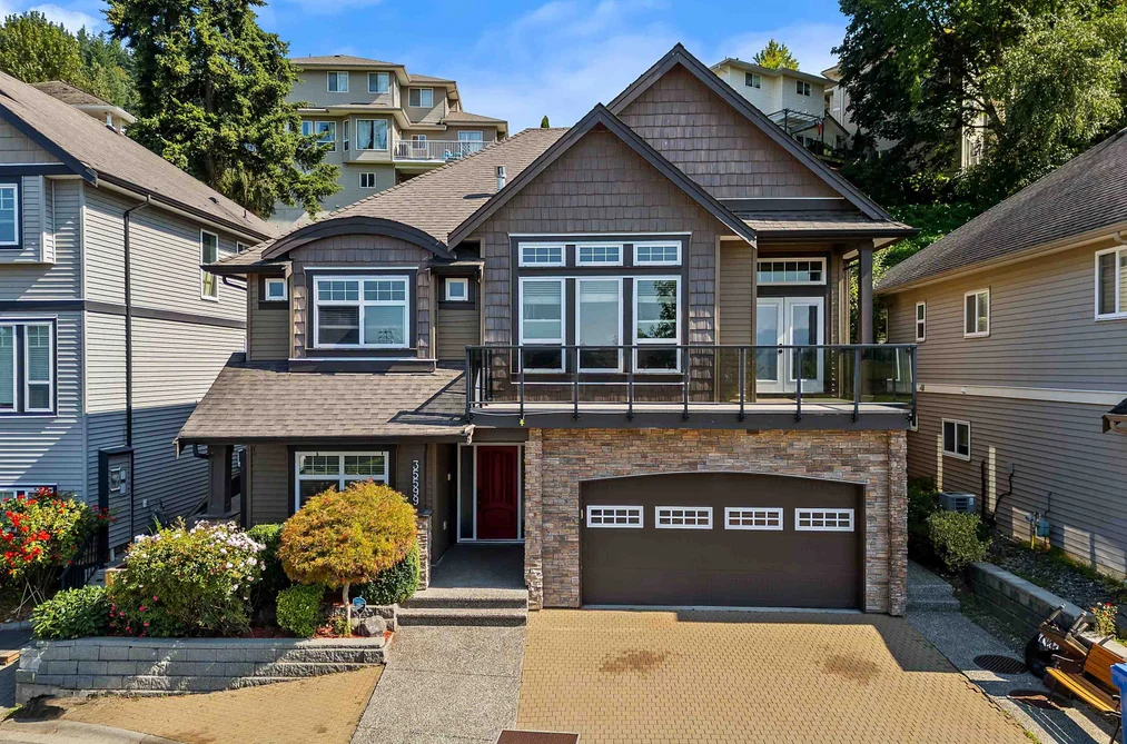 House for sale at 35599 Zanatta Lane Abbotsford British Columbia - MLS: R3142330