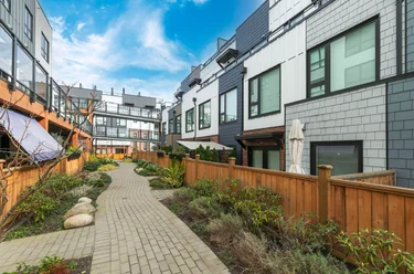555 2nd E St Unit 356, North Vancouver, BC - MLS: R3174312