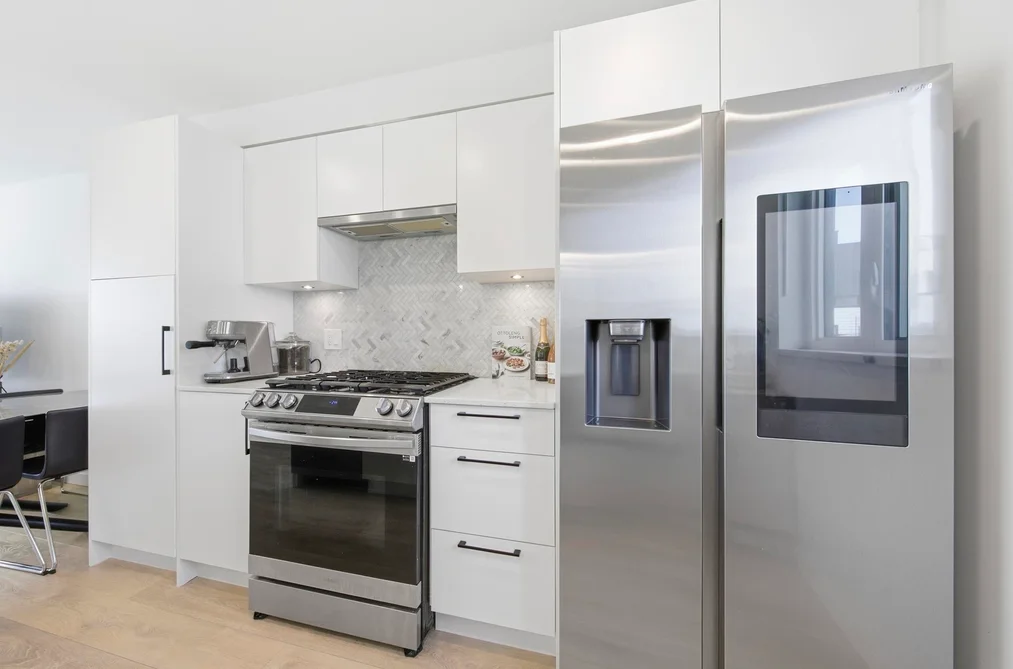 356 555 E 2ND STREET, North Vancouver BC V7L 1E1, North Vancouver BC — Residential for Sale - Photo 4