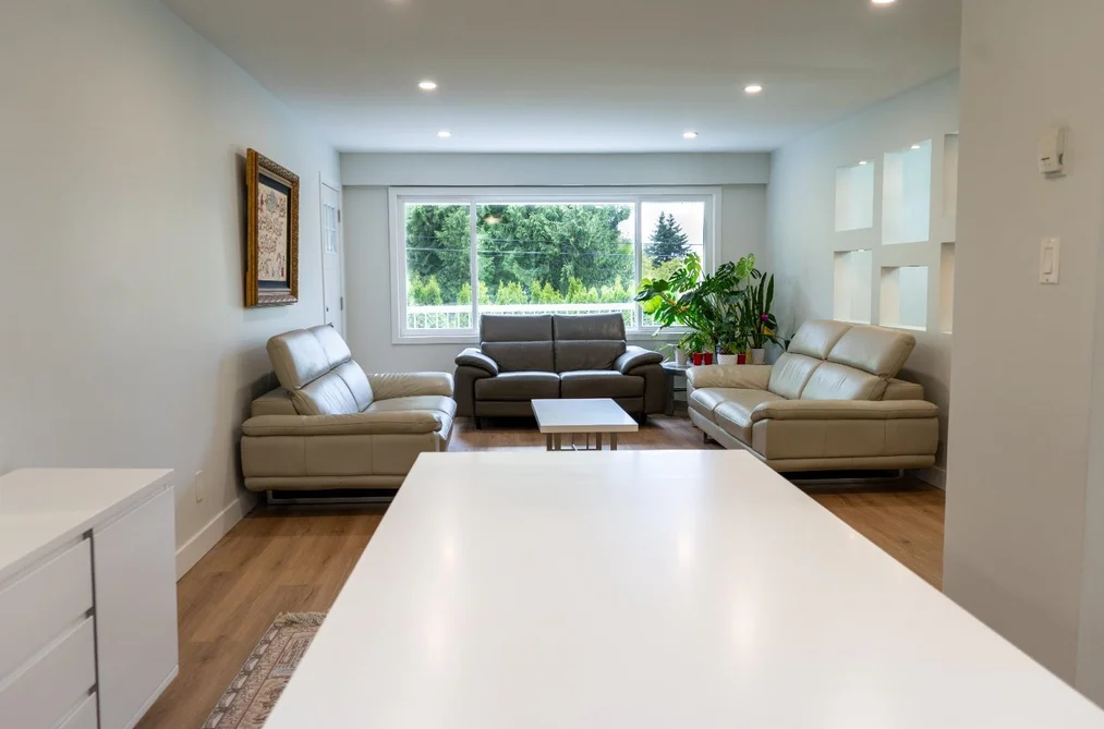356 W QUEENS ROAD, North Vancouver BC V7N 2K5, North Vancouver BC — Residential for Sale - Photo 2