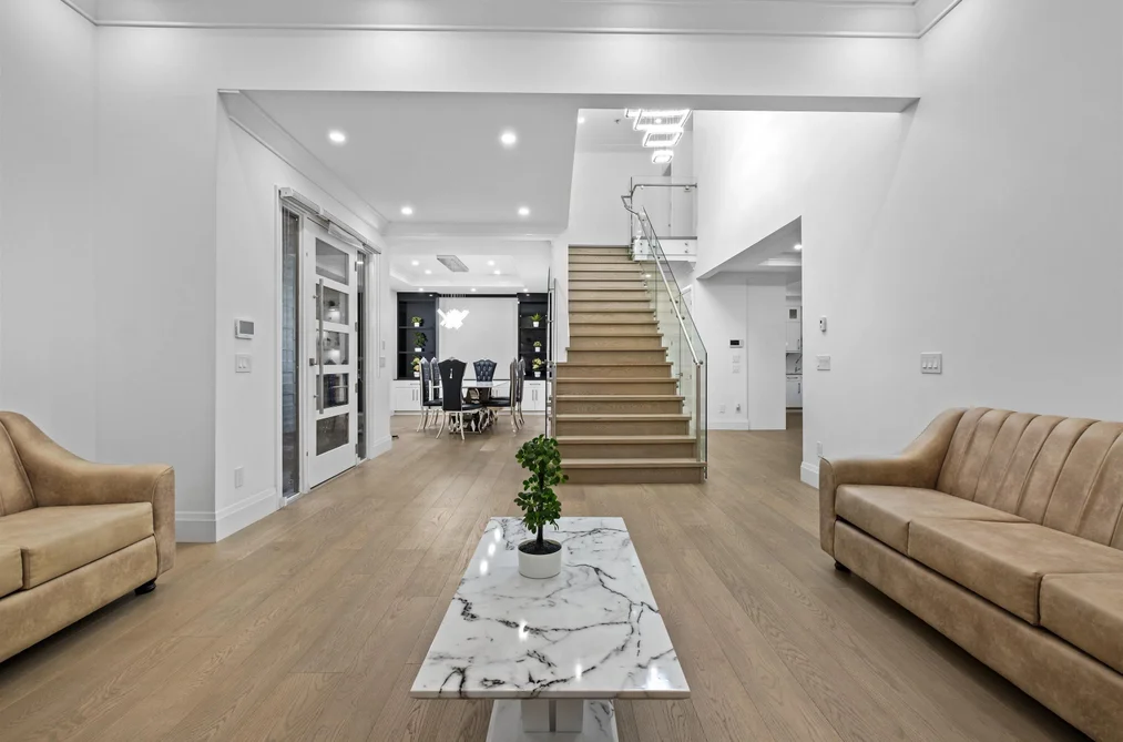 3560 Highland Boulevard, North Vancouver, BC - MLS: R3179688 - Photo 6 3560 Highland Boulevard, North Vancouver, BC - MLS: R3179688 - Photo 6