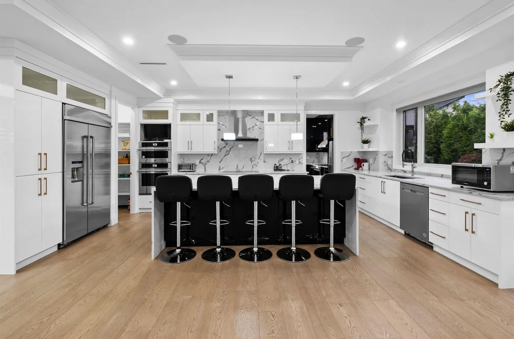 3560 Highland Boulevard, North Vancouver, BC - MLS: R3179688 - Photo 7 3560 Highland Boulevard, North Vancouver, BC - MLS: R3179688 - Photo 7