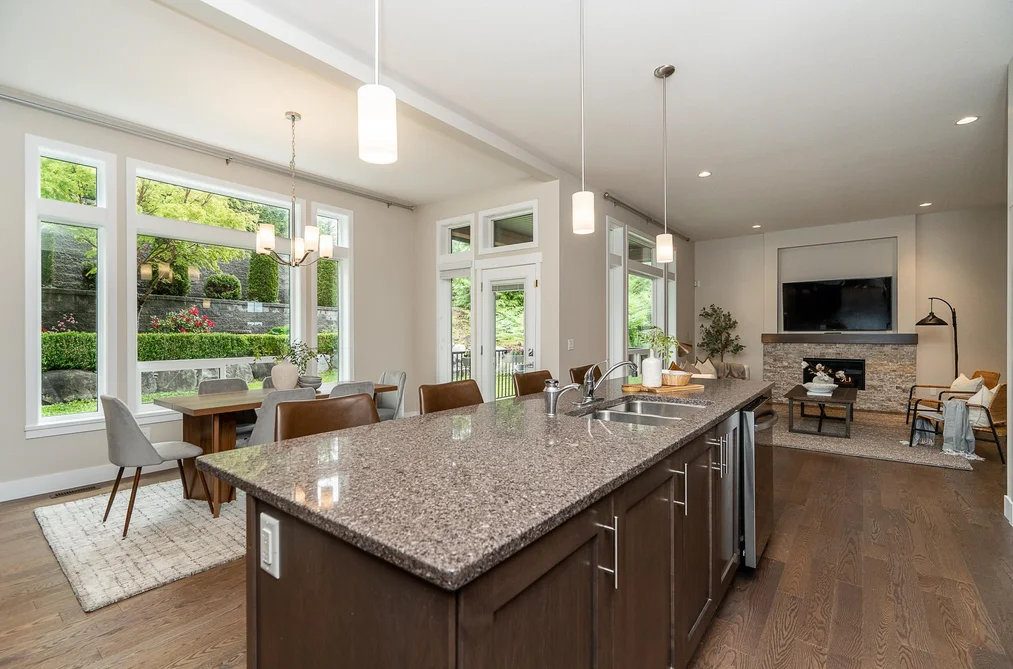 3565 HIGHLAND DRIVE, Coquitlam BC V3E 0K2, Coquitlam BC — Residential for Sale - Photo 5