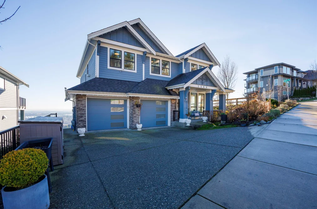 3566 HARPER ROAD, Coquitlam BC V3E 0M3, Coquitlam BC — Residential for Sale - Photo 2