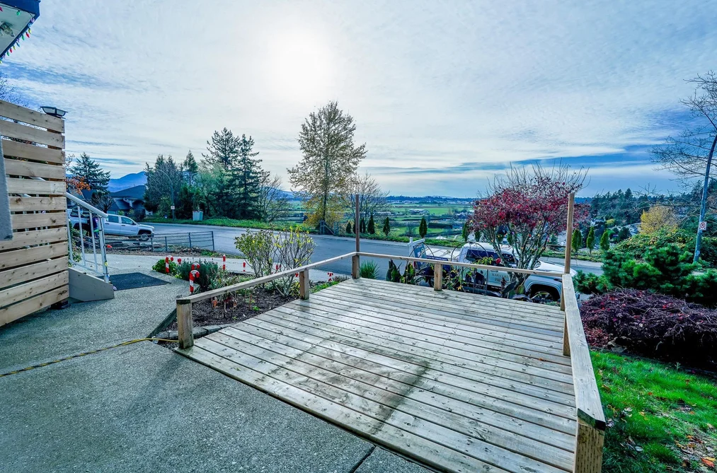 35683 TIMBERLANE DRIVE, Abbotsford BC V3G 1L6, Abbotsford BC — Residential for Sale - Photo 4