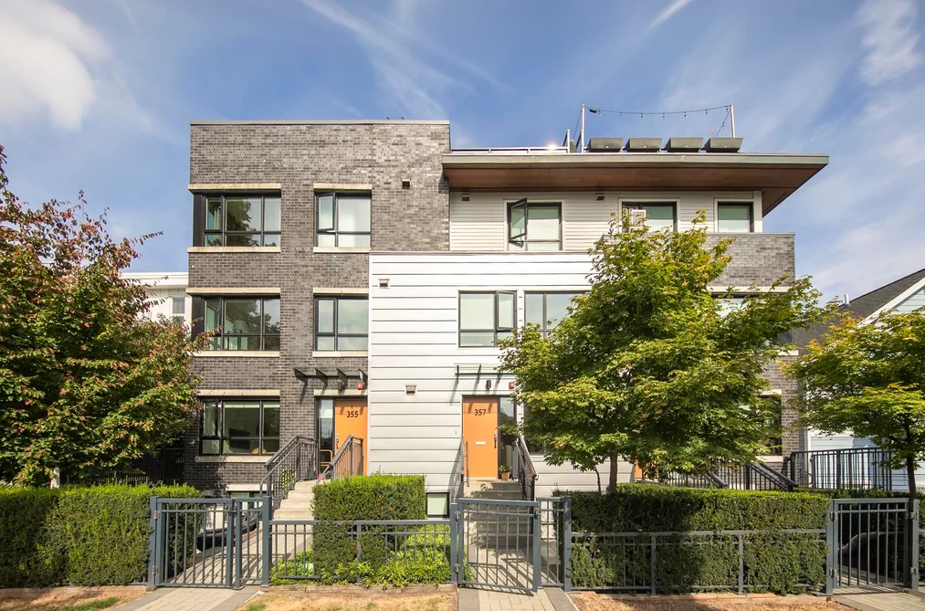 Townhouse for sale at 357 E 16th Avenue Vancouver British Columbia - MLS: R3168630