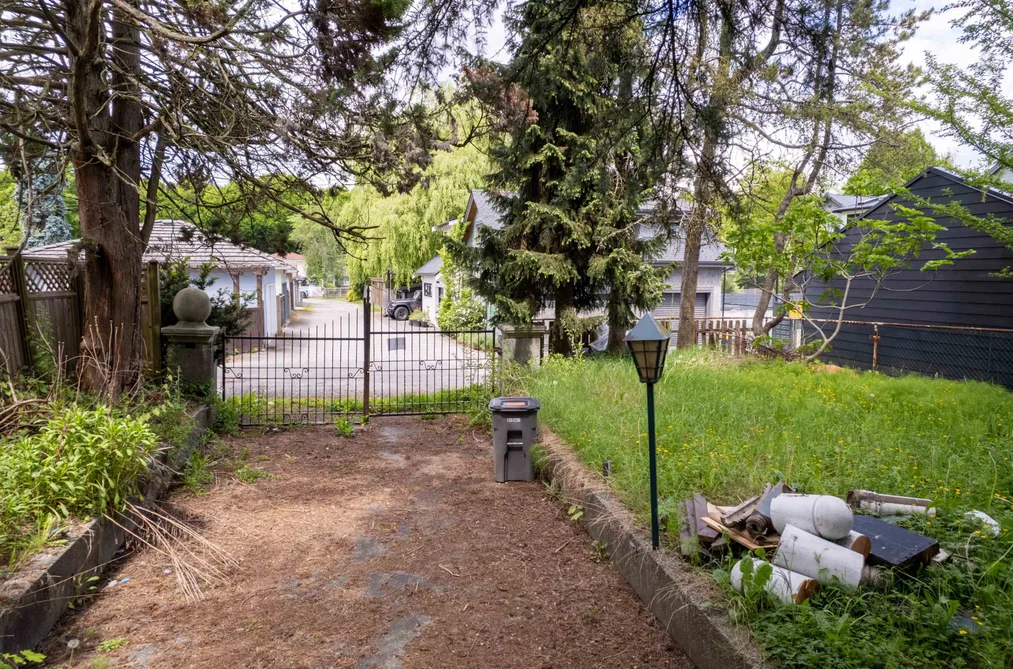 357 E 33RD AVENUE, Vancouver BC V5V 2Z8, Vancouver BC — Residential for Sale - Photo 2