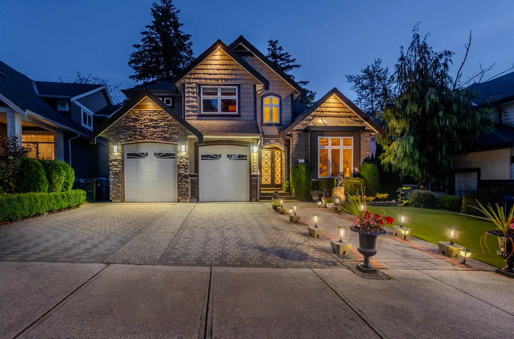 House for sale at 35708 Zanatta Place Abbotsford British Columbia - MLS: R3168253