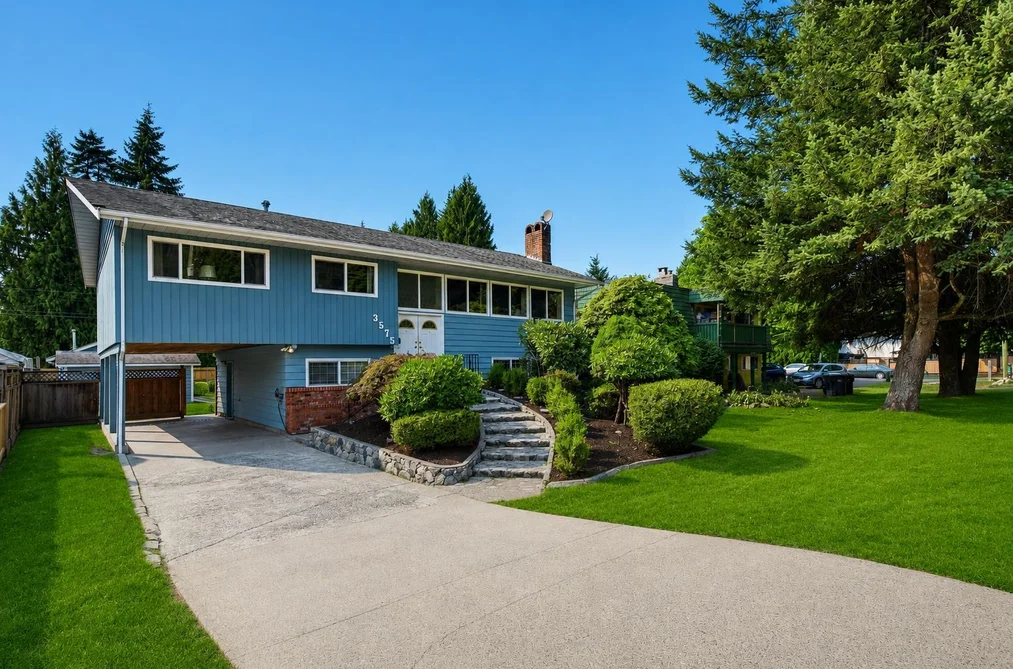 House for sale at 3575 Coast Meridian Road Port Coquitlam British Columbia - MLS: R3158177