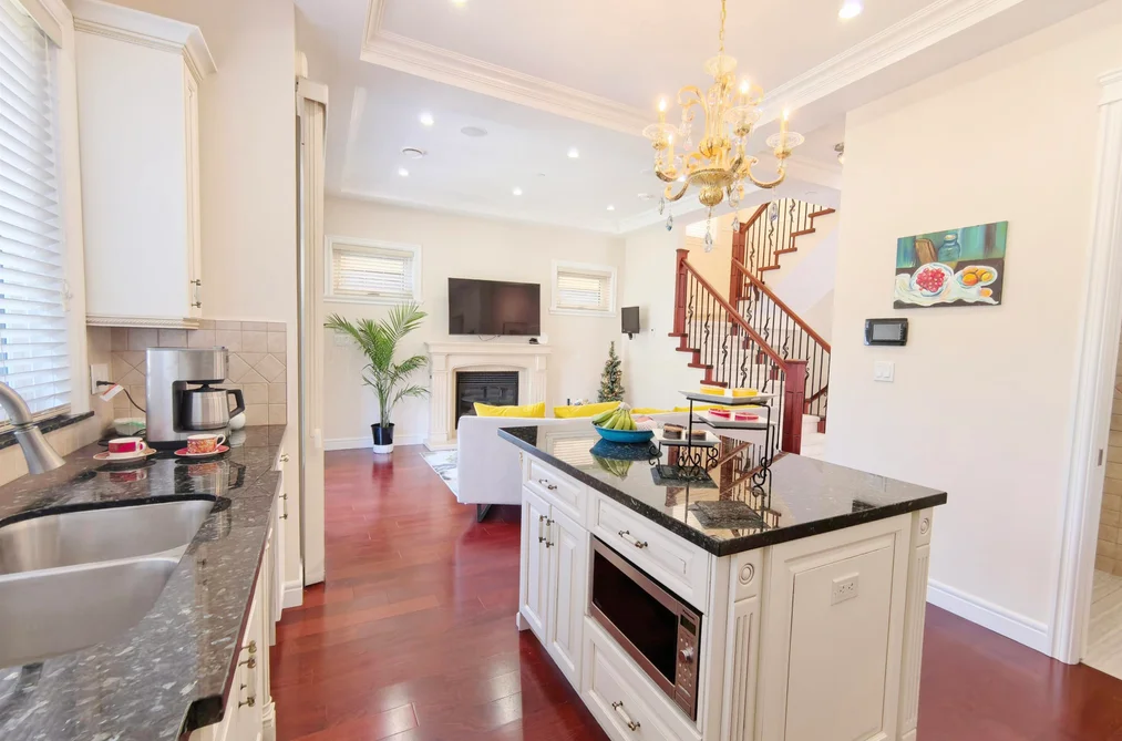 3575 W 23RD AVENUE, Vancouver BC V6S 1K4, Vancouver BC — Residential for Sale — Photo 8 of 34