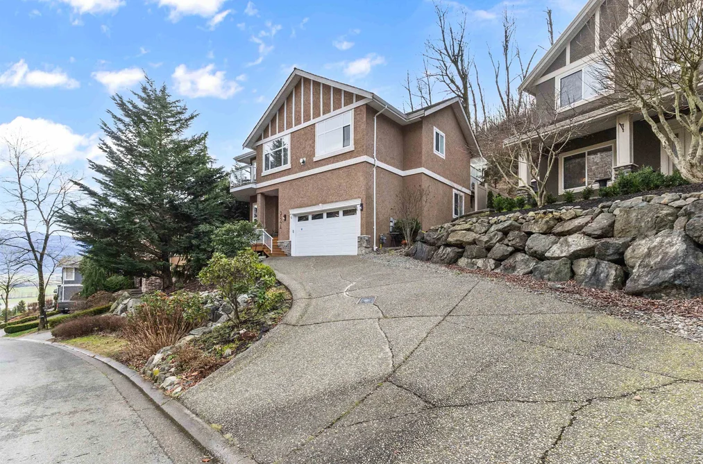 35774 REGAL PARKWAY, Abbotsford BC V3G 2W2, Abbotsford BC — Residential for Sale - Photo 3