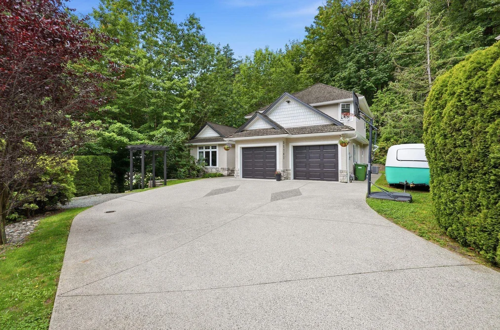 35787 GRAYSTONE DRIVE, Abbotsford, BC — Residential for Sale - Photo 2