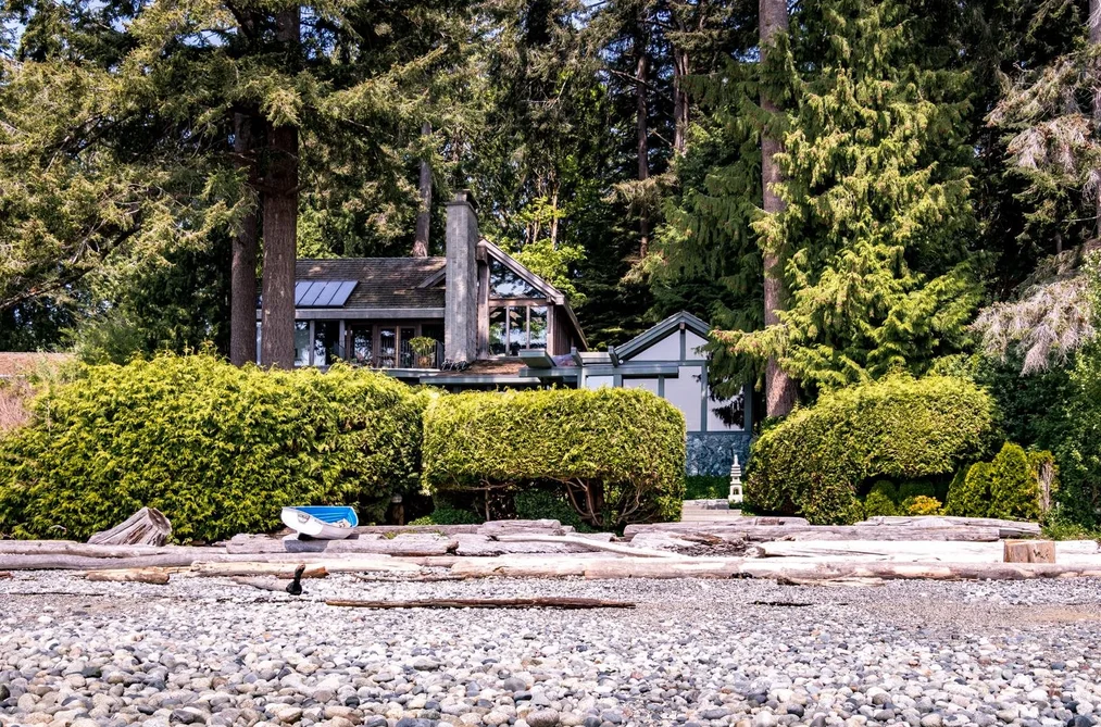3581 BEACH AVENUE, Roberts Creek BC V0N 2W2, Roberts Creek BC — Residential for Sale - Photo 3