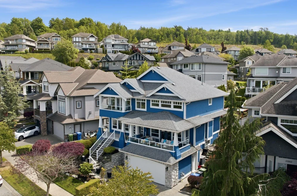 35812 WESTVIEW BOULEVARD, Abbotsford BC V3G 3G3, Abbotsford BC — Residential for Sale - Photo 2