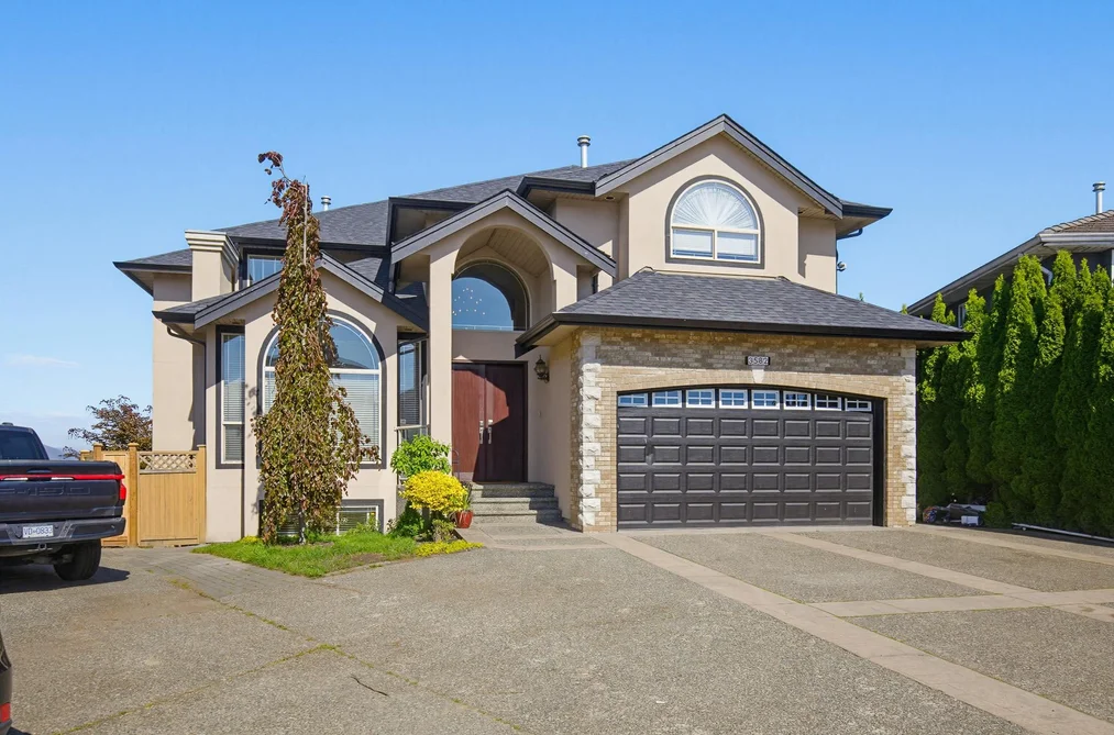 3582 VIEWMOUNT PLACE, Abbotsford BC V2T 6S1, Abbotsford BC — Residential for Sale - Photo 2