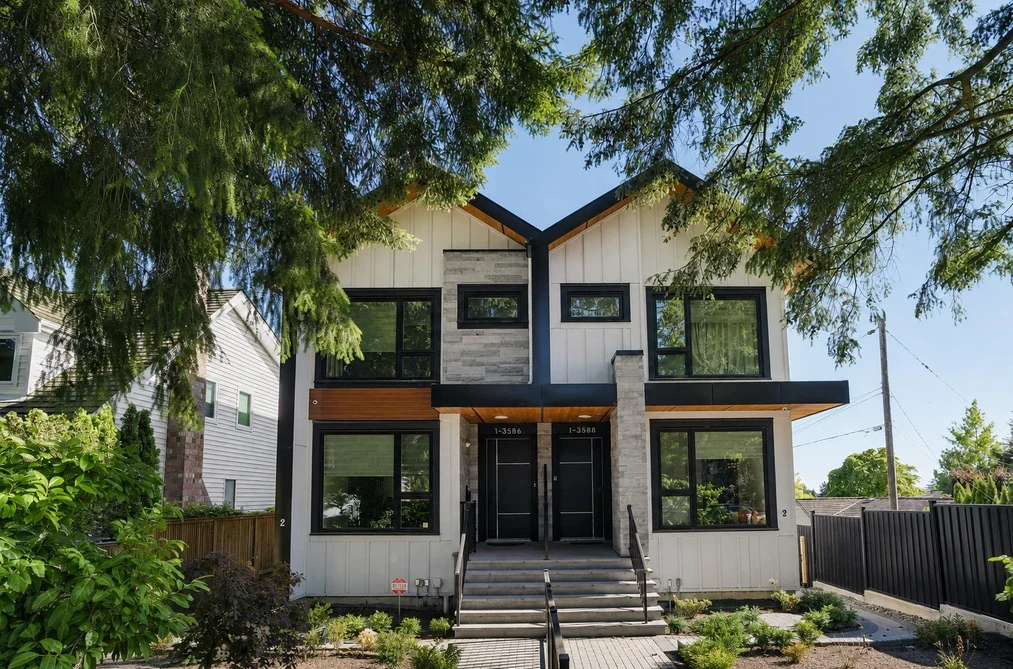 Half Duplex for sale at 3586 W 42nd Avenue Vancouver British Columbia - MLS: R3152624