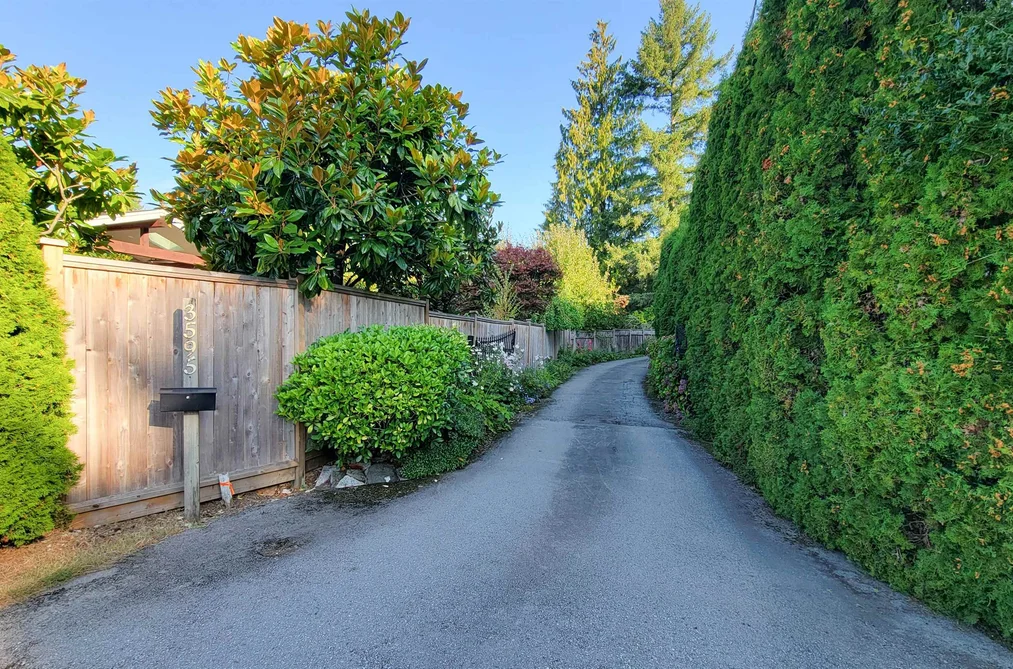 3595 WELLINGTON CRESCENT, North Vancouver BC V7R 3B3, North Vancouver BC — Residential for Sale - Photo 2