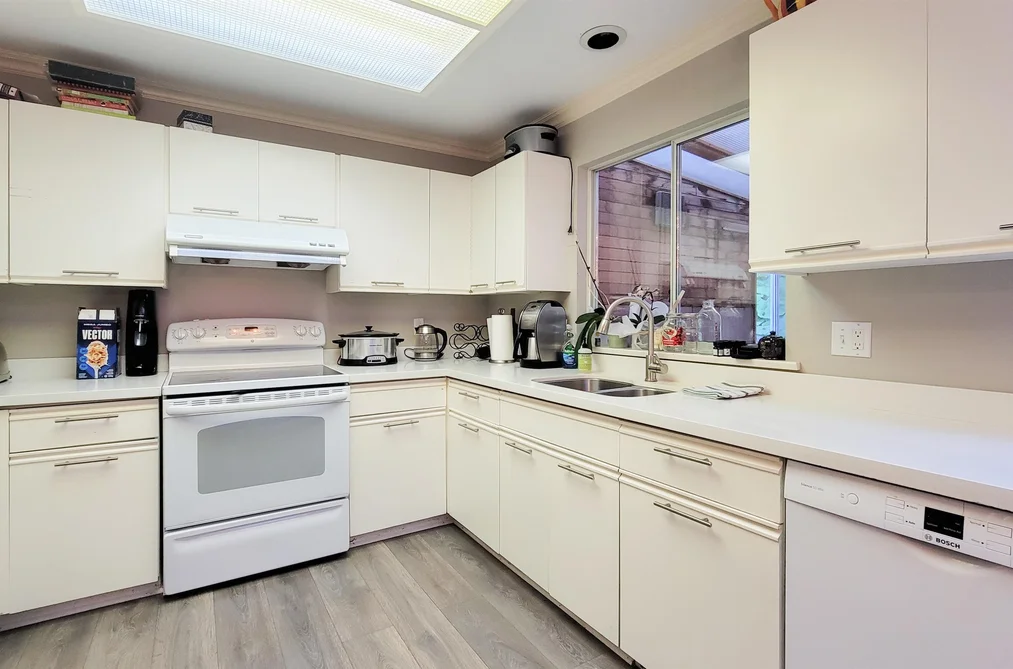 3595 WELLINGTON CRESCENT, North Vancouver BC V7R 3B3, North Vancouver BC — Residential for Sale — Photo 33 of 39