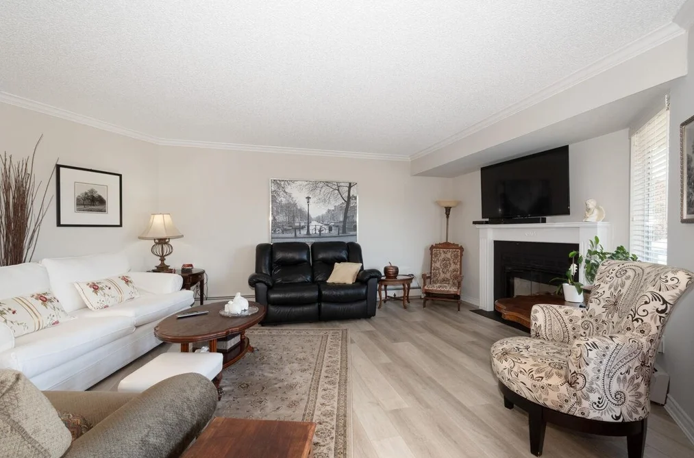 36 1190 FALCON DRIVE, Coquitlam BC V3E 2M4, Coquitlam BC — Residential for Sale - Photo 3