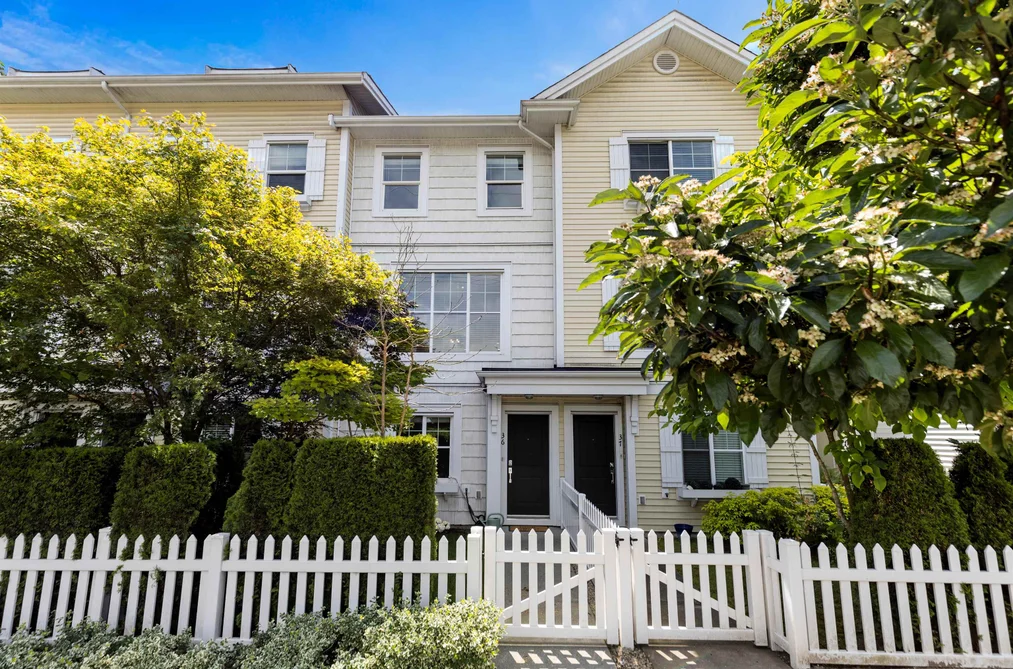 Townhouse for sale at 36 16228 16 Avenue Surrey British Columbia - MLS: R3131189