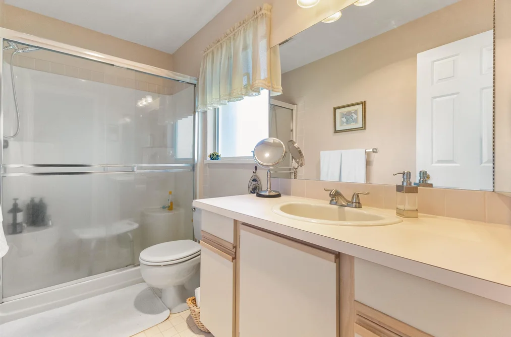 36 32659 GEORGE FERGUSON WAY, Abbotsford BC V2T 4E4, Abbotsford BC — Residential for Sale — Photo 22 of 28