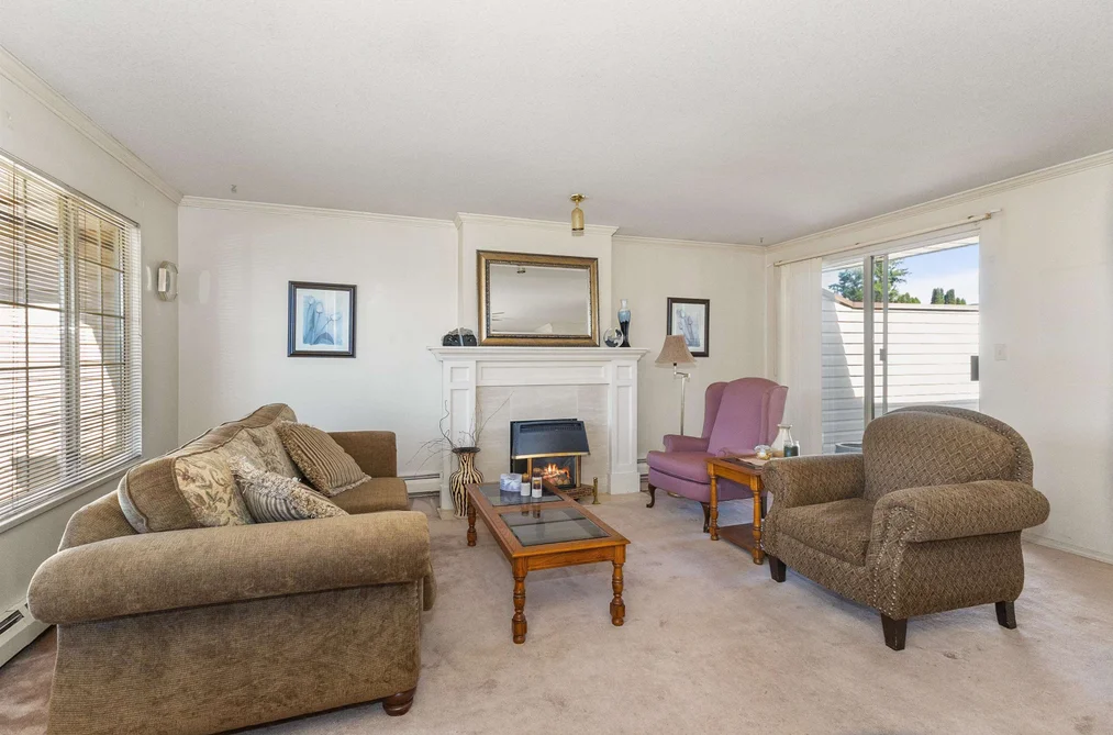 36 32659 GEORGE FERGUSON WAY, Abbotsford BC V2T 4E4, Abbotsford BC — Residential for Sale — Photo 5 of 28