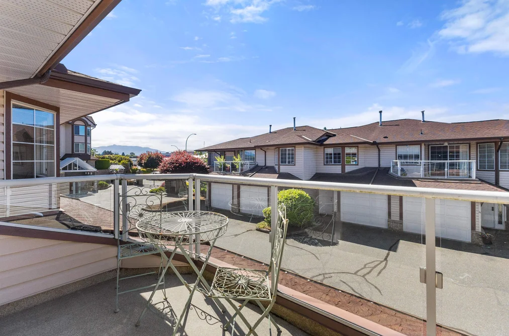 36 32659 GEORGE FERGUSON WAY, Abbotsford BC V2T 4E4, Abbotsford BC — Residential for Sale — Photo 9 of 28