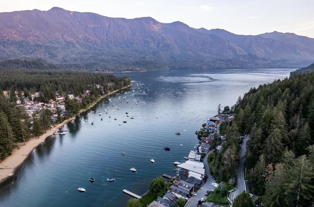 House for sale at 36 Lakeshore Drive Cultus Lake British Columbia - MLS: R3090256
