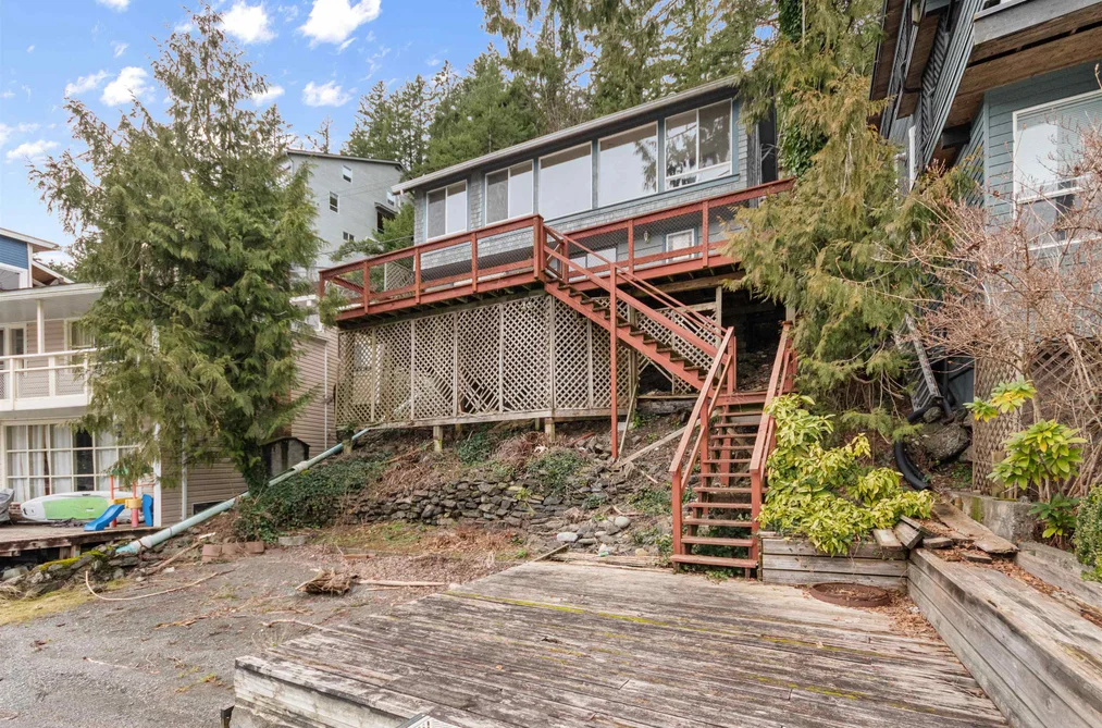 36 LAKESHORE DRIVE, Cultus Lake BC V2R 5A1, Cultus Lake BC — Residential for Sale - Photo 3