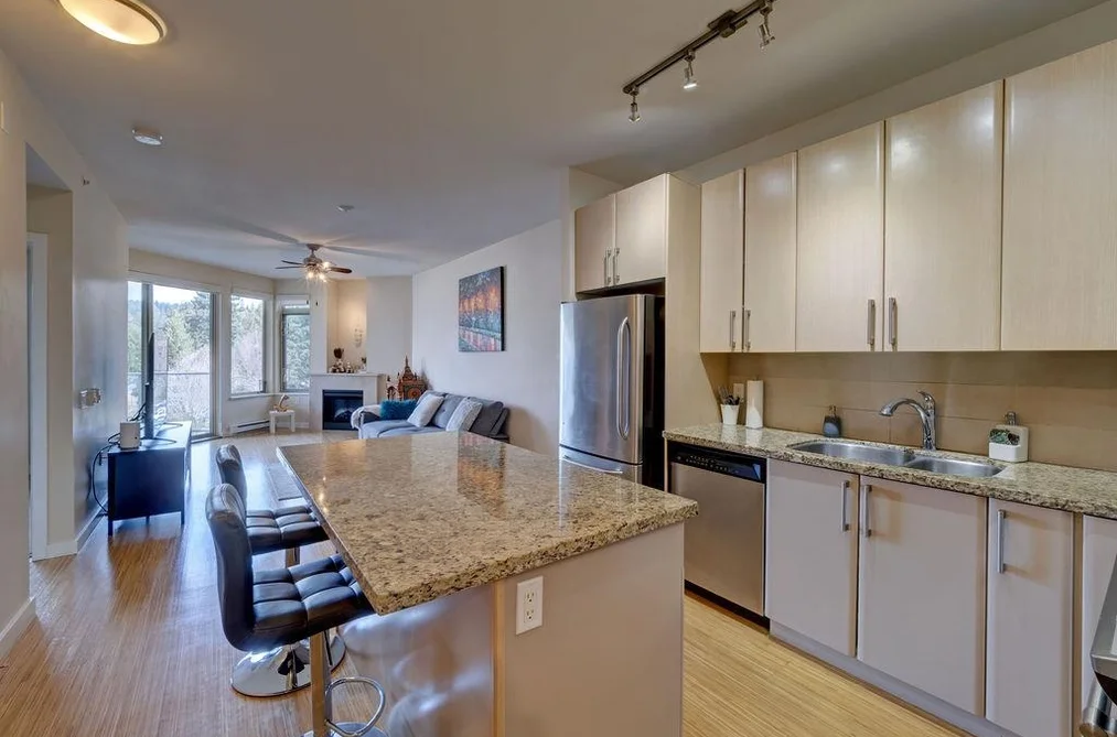Condo for sale at 360 5160 Davis Bay Road Sechelt British Columbia - MLS: R3100199