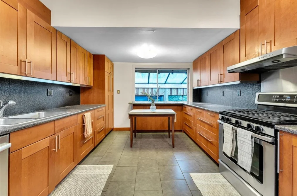 360 KEITH ROAD, West Vancouver BC V7T 1L7, West Vancouver BC — Residential for Sale - Photo 4