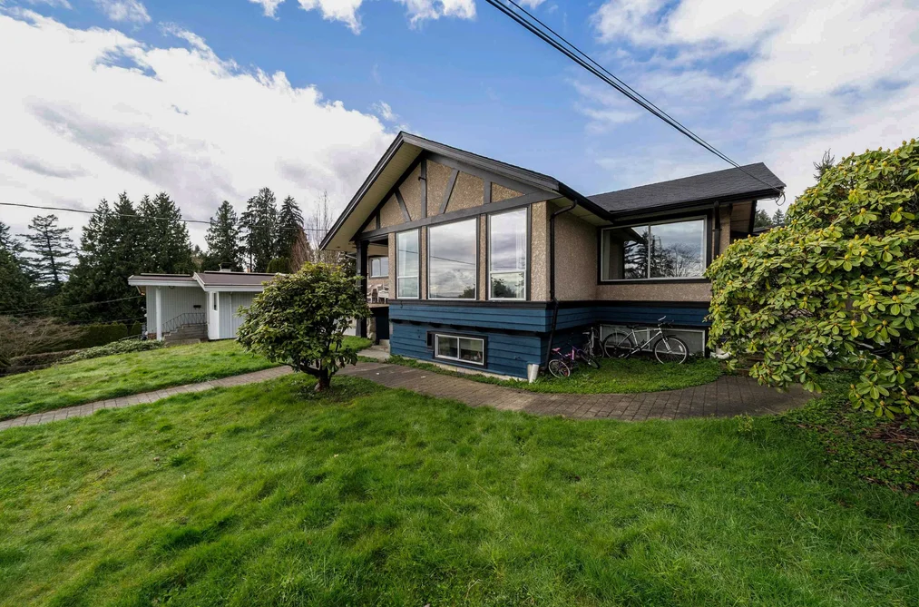 360 SEAFORTH CRESCENT, Coquitlam BC V3K 2M4, Coquitlam BC — Residential for Sale - Photo 3