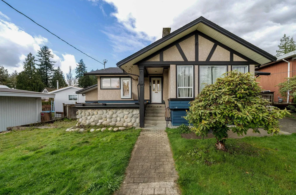 360 SEAFORTH CRESCENT, Coquitlam BC V3K 2M4, Coquitlam BC — Residential for Sale - Photo 4