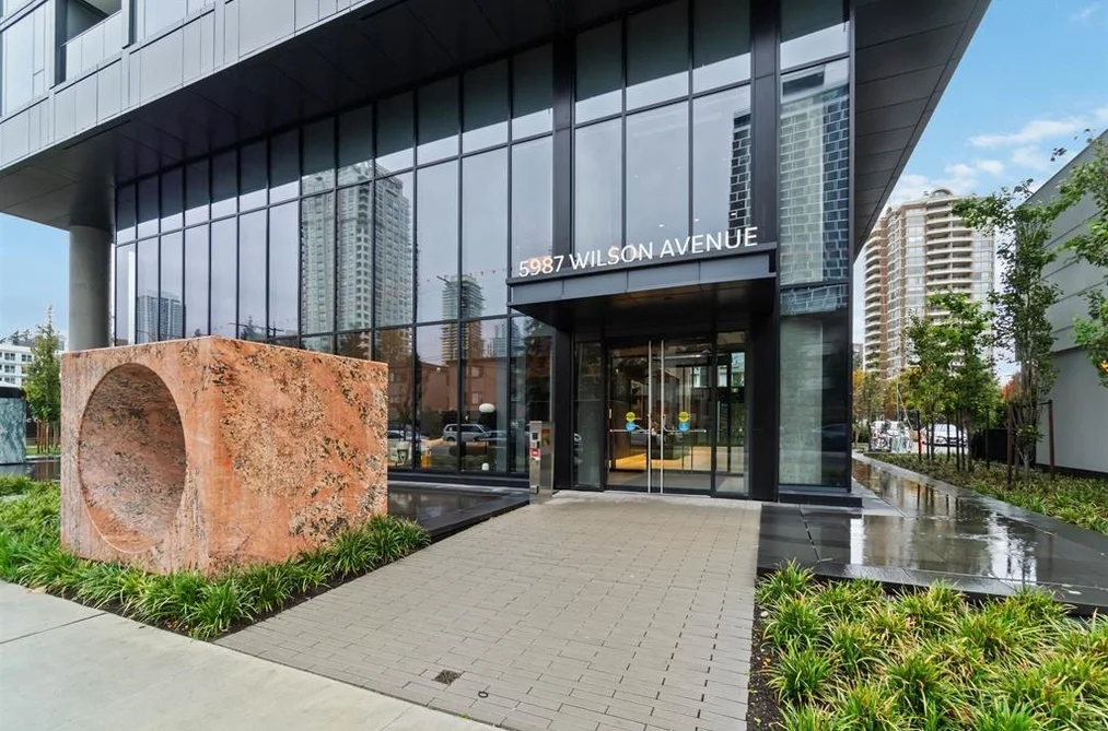 3604 5987 WILSON AVE,, Burnaby BC V5H 0L7, Burnaby BC — Residential for Sale - Photo 2