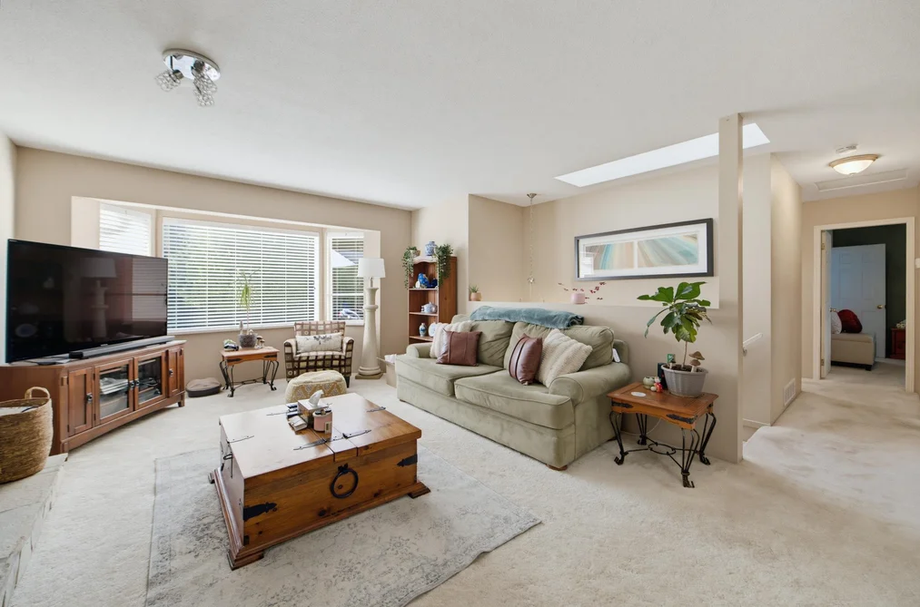 36042 Southridge Place, Abbotsford, BC - MLS: R3168829 - Photo 5 36042 Southridge Place, Abbotsford, BC - MLS: R3168829 - Photo 5