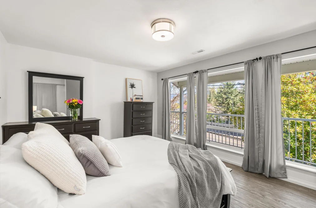 36047 OLD YALE ROAD, Abbotsford BC V3G 2C6, Abbotsford BC — Residential for Sale - Photo 3