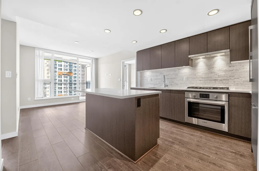 Condo for sale at 3607 1182 Westwood Street Coquitlam British Columbia - MLS: R3166700