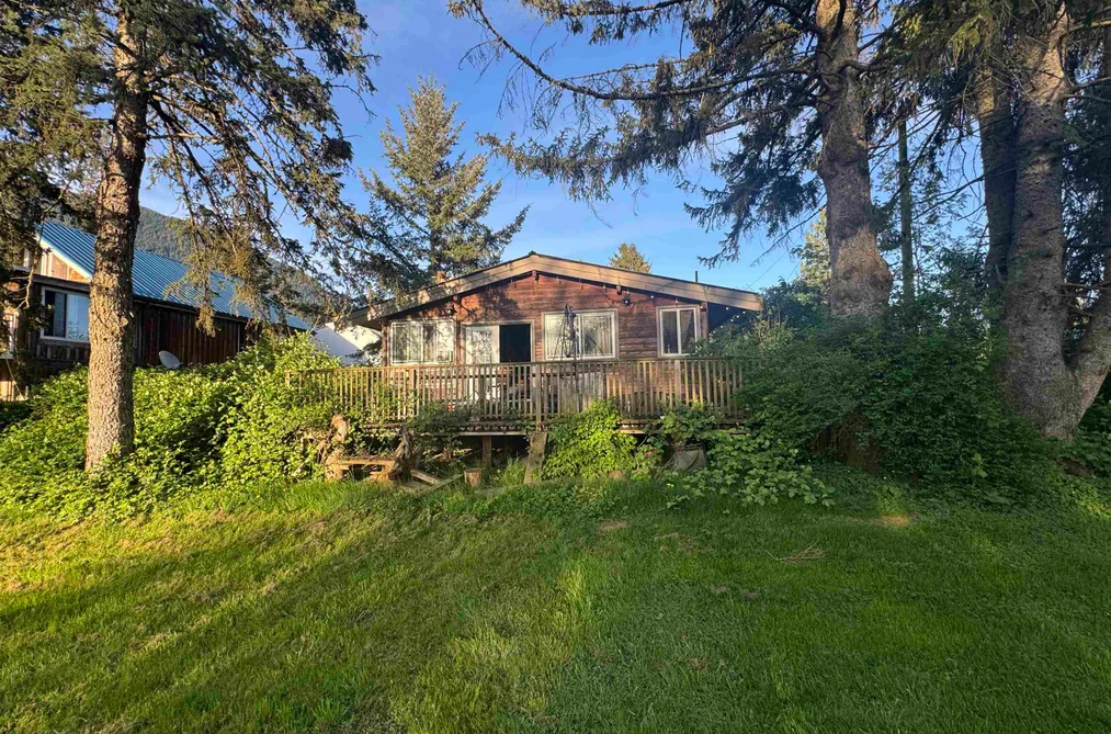 House for sale at 36071 Shore Road Mission British Columbia - MLS: R3114913