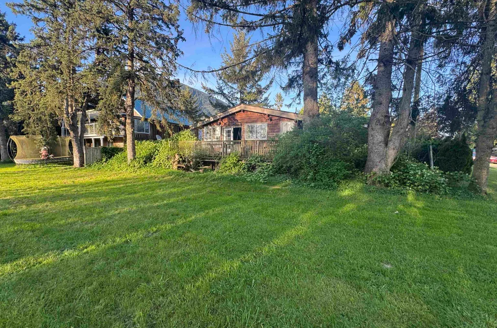 36071 SHORE ROAD, Mission BC V2V 4J1, Mission BC — Residential for Sale - Photo 3