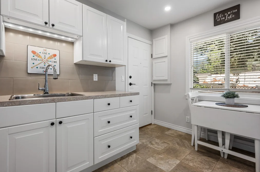 361 PINE STREET, Cultus Lake, BC — Residential for Sale — Photo 15 of 30