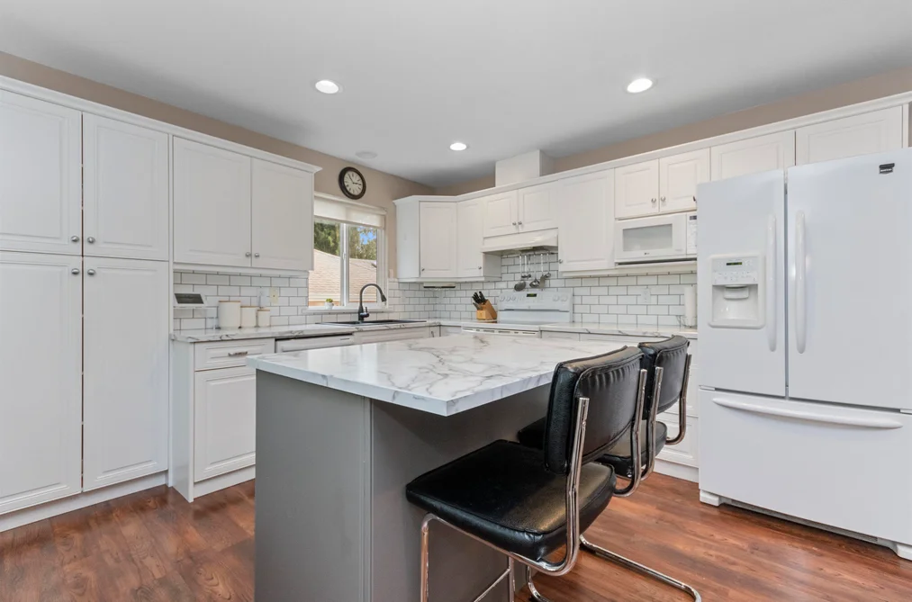 36135 MARSHALL ROAD, Abbotsford BC V3G 2W9, Abbotsford BC — Residential for Sale - Photo 7