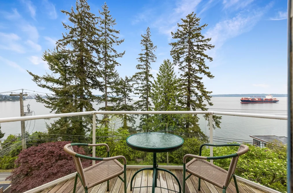 3615 SUNSET LANE, West Vancouver BC V7V 1N3, West Vancouver BC — Residential for Sale - Photo 2