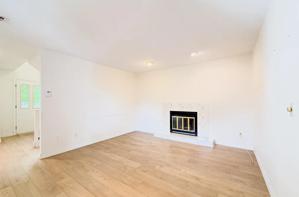 3630 CAMBRIDGE STREET, Vancouver BC V5K 1M6, Vancouver BC — Residential for Sale - Photo 2