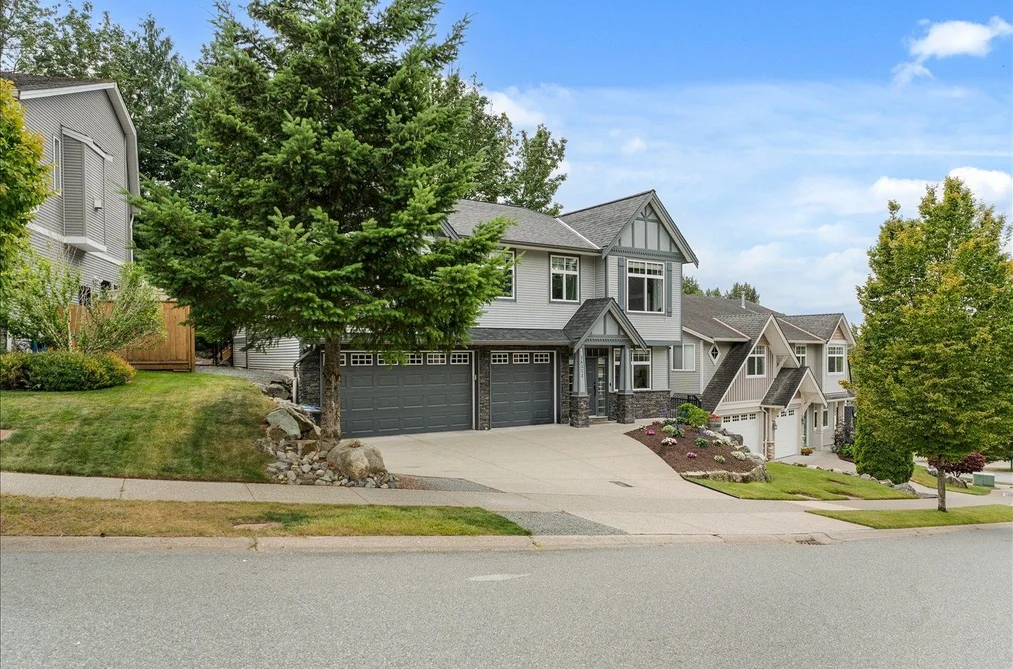 36322 WESTMINSTER DRIVE, Abbotsford BC V3G 3C7, Abbotsford BC — Residential for Sale - Photo 2