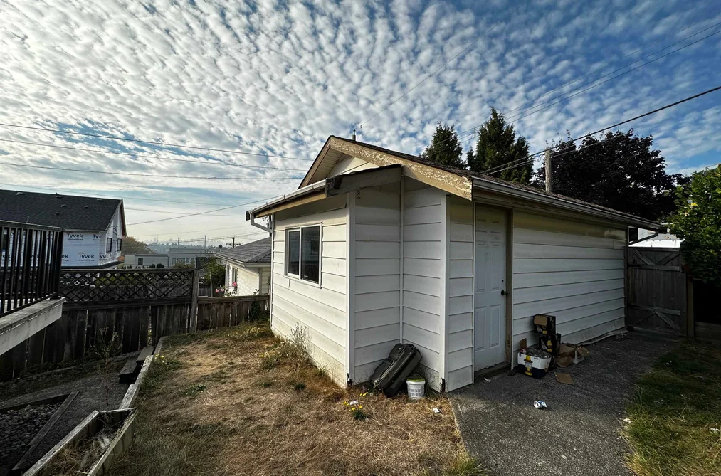 3635 FRANKLIN STREET, Vancouver BC V5K 1Y7, Vancouver BC — Residential for Sale — Photo 5 of 24